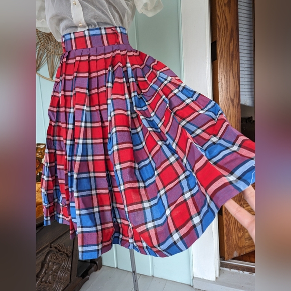 Vintage Plaid A-line Skirt - Picture 2 of 7